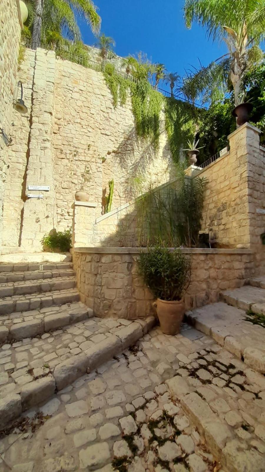 Вилла Borgo Hedone Шикли Экстерьер фото